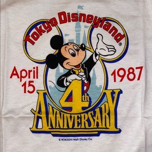 VTG Dead stock 1987 Tokyo Disneyland T-shirt. S